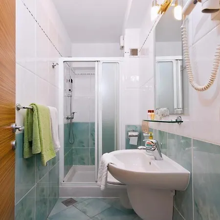 شقة In With A Sea View, Terrace, Air Conditioning, Wifi 201-9 *