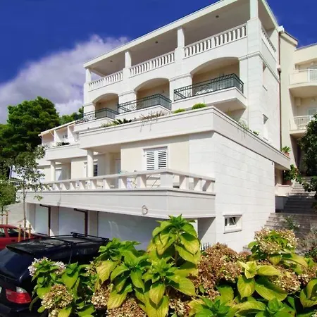 Appartement In With A Sea View, Terrace, Air Conditioning, Wifi 201-9 *