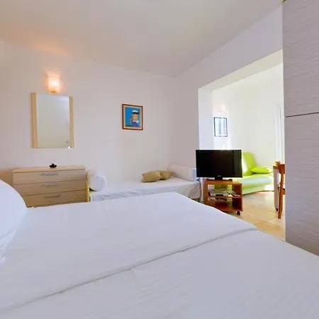 In With A Sea View, Terrace, Air Conditioning, Wifi 201-9 بريلا