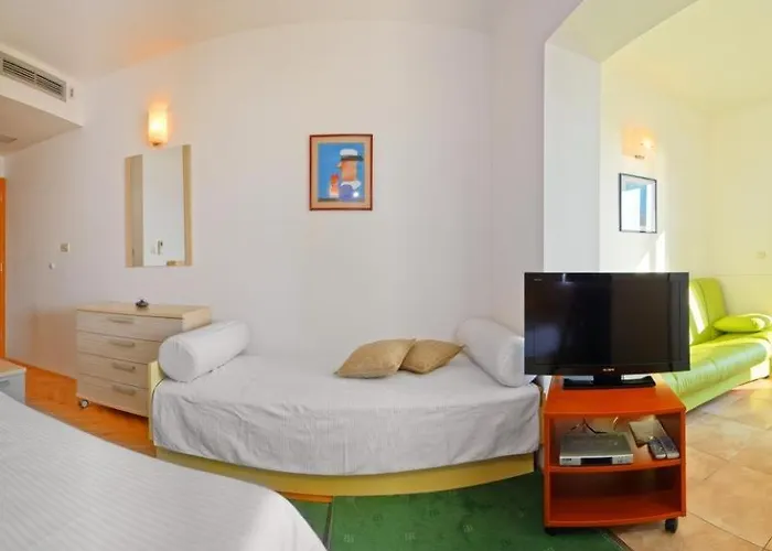 In With A Sea View, Terrace, Air Conditioning, Wifi 201-9 Appartement Brela